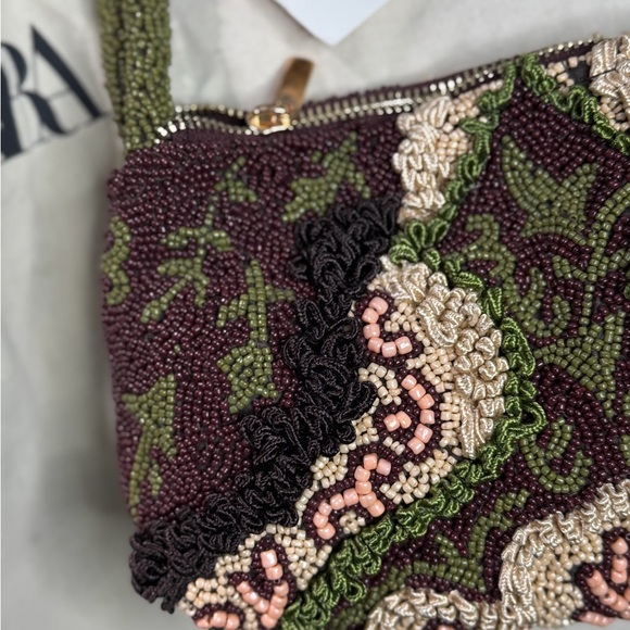 NWT Zara Woman Accessories Beaded BAG WITH EMBROIDERED DETAILS - Picture 6 of 10